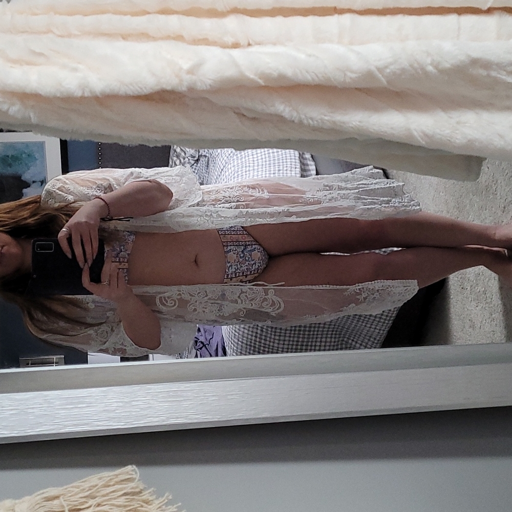 FREE IN BUNDLE Cupshe boho lace cover up
